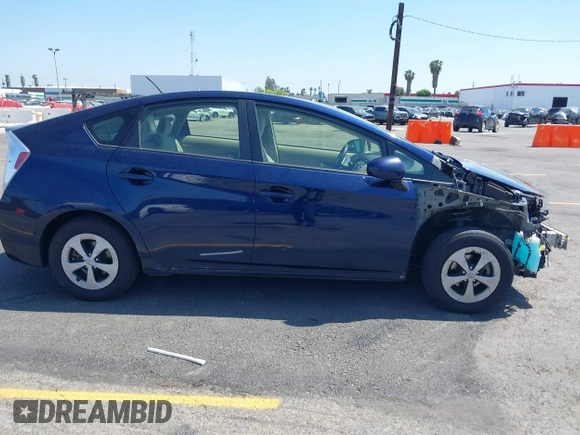 2015 Toyota Prius Four with VIN JTDKN3DU7F1954675, listed as a IAAI auction lot 42100832 with 182,339 mi miles. Bid and sale history available at carsss.com. Image 13.