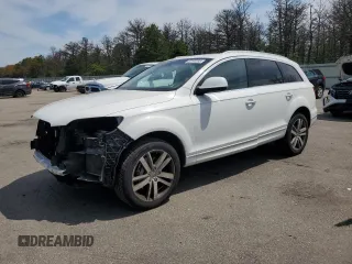 2014 Audi Q7 Premium Plus with VIN WA1LGAFE6ED000953, listed as a Copart auction lot 62193535 with 111,301 mi miles and Salvage title. Bid and sale history available at DreamBid. Image 1.