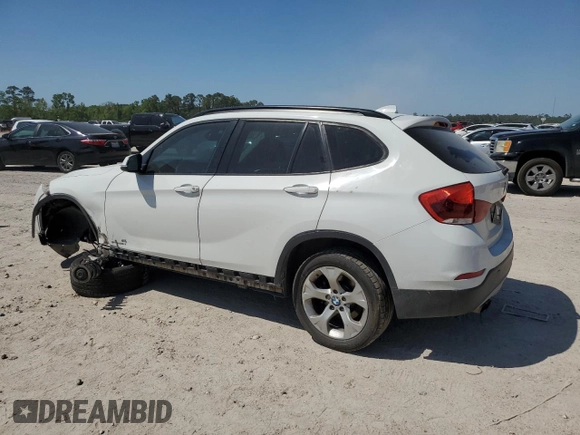 2013 BMW X1 28i z VIN WBAVM1C50DVW41615, wystawiony jako Copart lot #51329525 z przebiegiem 120 642 mil mil oraz Szkoda całkowita • Salvage title. Historia ofert i sprzedaży dostępna na DreamBid. Obrazek 2.