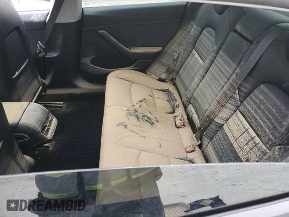 2023 Tesla Model 3 z VIN 5YJ3E1EA1PF649629, wystawiony jako Copart lot #78070704 z przebiegiem Nie podano mil oraz Szkoda całkowita • Salvage title. Historia ofert i sprzedaży dostępna na DreamBid. Obrazek 10.