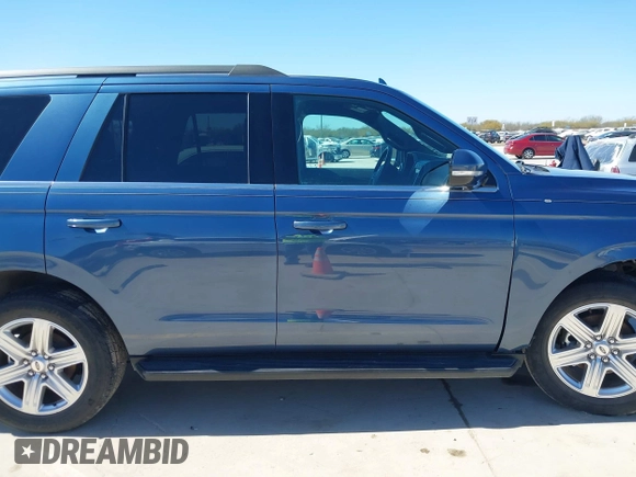 2020 Ford Expedition XLT с VIN 1FMJU1HT5LEA43989, выставлен на аукционе IAAI как лот 41737763 с пробегом 89 973 миль миль и . История ставок и продаж доступна на DreamBid. Изображение 14.