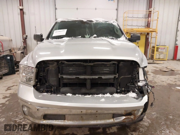 2015 Ram 1500 Big Horn with VIN 1C6RR7LG7FS612067, listed as a IAAI auction lot 41596673 with 200,743 mi miles. Bid and sale history available at carsss.com. Image 12.