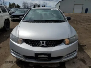 2010 Honda Civic с VIN 2HGFG1B39AH002010, выставлен на аукционе Copart как лот 52688435 с пробегом 47 125 миль миль и Чистый • Clean title. История ставок и продаж доступна на DreamBid. Изображение 5.