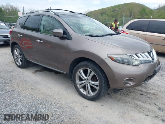 2010 Nissan Murano SL with VIN JN8AZ1MW6AW134027, listed as a IAAI auction lot 42136638 with 111,254 mi miles. Bid and sale history available at carsss.com. Image 1.