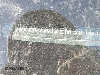 2014 Volkswagen Jetta S z VIN 3VW2K7AJ2EM391611, wystawiony jako IAAI lot #41925995 z przebiegiem 87 341 mil mil oraz . Historia ofert i sprzedaży dostępna na DreamBid. Obrazek 12.