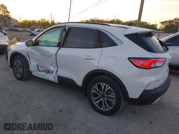 2020 Ford Escape SEL with VIN 1FMCU0H6XLUC50753, listed as a IAAI auction lot 41887198 with 26,445 mi miles and . Bid and sale history available at carsss.com. Image 3.