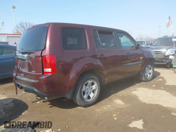 2014 Honda Pilot LX with VIN 5FNYF4H29EB031593, listed as a IAAI auction lot 41769098 with 153,401 mi miles and . Bid and sale history available at carsss.com. Image 4.