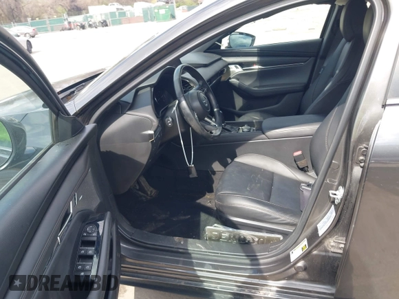2020 Mazda 3 Preferred with VIN JM1BPBMM1L1169228, listed as a IAAI auction lot 41930452 with 31,351 mi miles and . Bid and sale history available at DreamBid. Image 5.