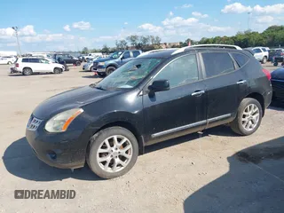 2011 Nissan Rogue S z VIN JN8AS5MV6BW285132, wystawiony jako IAAI lot #40256460 z przebiegiem 164 710 mil mil oraz . Historia ofert i sprzedaży dostępna na DreamBid. Obrazek 2.