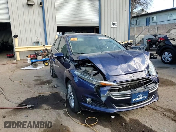 2016 Ford Fiesta Titanium z VIN 3FADP4CJ5GM175110, wystawiony jako Copart lot #89137195 z przebiegiem 129 193 mil mil oraz Szkoda całkowita • Salvage title. Historia ofert i sprzedaży dostępna na DreamBid. Obrazek 10.