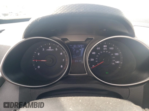 2013 Hyundai Veloster RE:MIX with VIN KMHTC6AD6DU156272, listed as a Copart auction lot 48770025 with 101,729 mi miles and Salvage title. Bid and sale history available at DreamBid. Image 9.