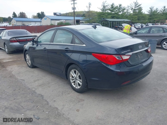2013 Hyundai Sonata GLS with VIN 5NPEB4AC7DH773797, listed as a IAAI auction lot 42030274 with 127,800 mi miles. Bid and sale history available at carsss.com. Image 3.