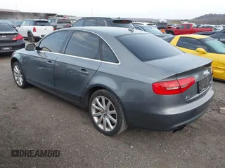 2013 Audi A4 Premium Plus z VIN WAUEFAFL6DA057358, wystawiony jako IAAI lot #40967023 z przebiegiem 154 509 mil mil oraz . Historia ofert i sprzedaży dostępna na DreamBid. Obrazek 3.