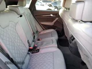 2019 Audi SQ5 Premium Plus with VIN WA1B4AFY5K2002974, listed as a Copart auction lot 36189633 with 27,979 mi miles. Bid and sale history available at carsss.com. Image 10.