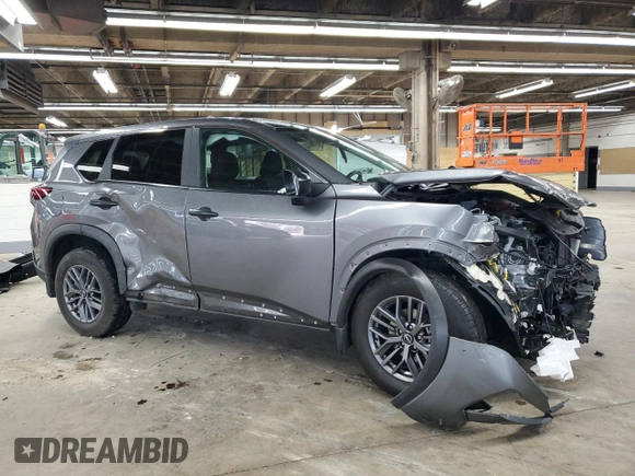 2024 Nissan Rogue S with VIN 5N1BT3AB5RC689753, listed as a Copart auction lot 47120305 with 12,500 mi miles and Salvage Title. Bid and sale history available at carsss.com. Image 4.