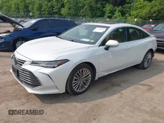2019 Toyota Avalon XLE z VIN 4T1BZ1FB5KU031152, wystawiony jako IAAI lot #42412995 z przebiegiem 51 243 mil mil oraz . Historia ofert i sprzedaży dostępna na DreamBid. Obrazek 2.