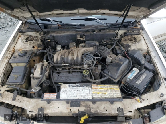 1994 Ford Taurus GL z VIN 1FALP52U5RA152732, wystawiony jako Copart lot #70472324 z przebiegiem 52 781 mil mil oraz Szkoda całkowita • Salvage title. Historia ofert i sprzedaży dostępna na DreamBid. Obrazek 12.