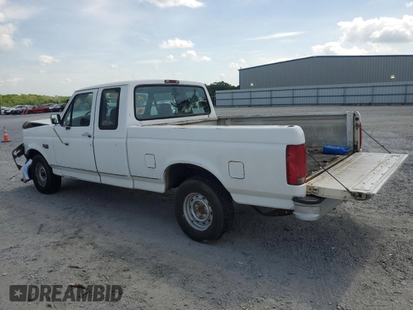 1994 Ford F-150 с VIN 1FTEX15N9RKB82732, выставлен на аукционе Copart как лот 53857295 с пробегом 213 517 миль миль и Списание • Salvage title. История ставок и продаж доступна на DreamBid. Изображение 2.