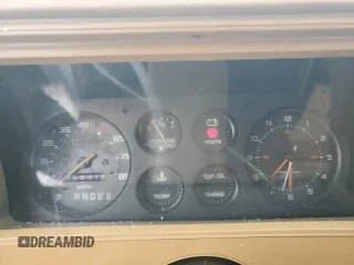1980 Chevrolet Monte Carlo z VIN 1Z37JAK426238, wystawiony jako Copart lot #81358484 z przebiegiem 55 341 mil mil oraz Szkoda całkowita • Salvage title. Historia ofert i sprzedaży dostępna na DreamBid. Obrazek 9.