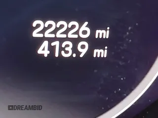 2023 Porsche Cayenne z VIN WP1AA2AY7PDA09992, wystawiony jako IAAI lot #41728738 z przebiegiem 22 226 mil mil oraz . Historia ofert i sprzedaży dostępna na DreamBid. Obrazek 16.