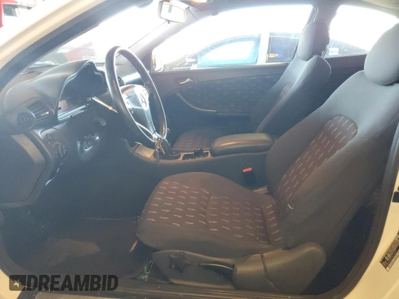 2003 Mercedes-Benz C 230 Kompressor with VIN WDBRN40J83A432695, listed as a Copart auction lot 84214584 with 131,550 mi miles and Salvage title. Bid and sale history available at DreamBid. Image 7.