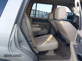 2007 Ford Expedition XLT with VIN 1FMFU16587LA96083, listed as a IAAI auction lot 41215612 with 247,840 mi miles and . Bid and sale history available at DreamBid. Image 8.