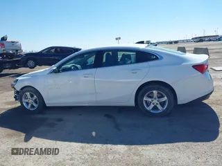 2024 Chevrolet Malibu LS with VIN 1G1ZB5ST5RF182853, listed as a IAAI auction lot 41653583 with 4,722 mi miles and . Bid and sale history available at DreamBid. Image 15.