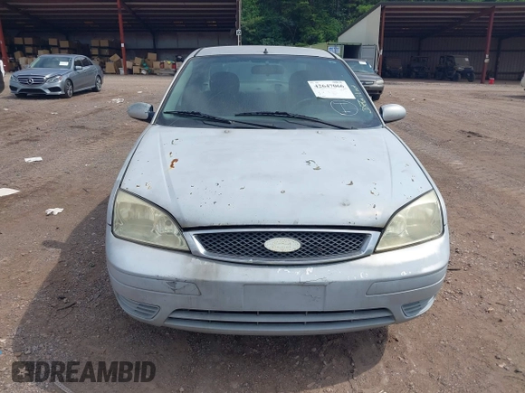 2005 Ford Focus S с VIN 1FAFP34N95W101125, выставлен на аукционе IAAI как лот 42647066 с пробегом 343 586 миль миль и . История ставок и продаж доступна на DreamBid. Изображение 10.