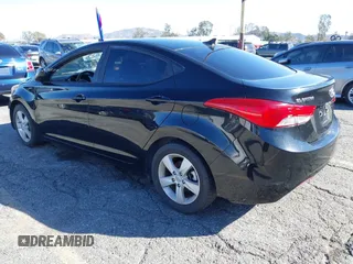 2011 Hyundai Elantra Limited с VIN 5NPDH4AE7BH053067, выставлен на аукционе IAAI как лот 41679315 с пробегом 148 961 миль миль и . История ставок и продаж доступна на DreamBid. Изображение 3.