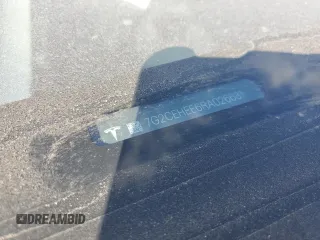 2024 Tesla Cybertruck Cyberbeast z VIN 7G2CEHEE6RA026631, wystawiony jako Copart lot #43527875 z przebiegiem Nie podano mil oraz Szkoda całkowita • Salvage title. Historia ofert i sprzedaży dostępna na DreamBid. Obrazek 12.