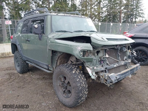 2011 Toyota FJ Cruiser with VIN JTEBU4BF5BK108168, listed as a IAAI auction lot 41829688 with 163,354 mi miles. Bid and sale history available at carsss.com. Image 1.