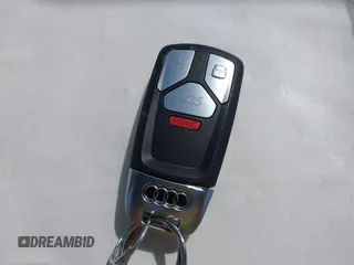 2018 Audi SQ5 Prestige z VIN WA1C4AFY4J2124874, wystawiony jako IAAI lot #42442773 z przebiegiem 86 612 mil mil oraz . Historia ofert i sprzedaży dostępna na DreamBid. Obrazek 11.