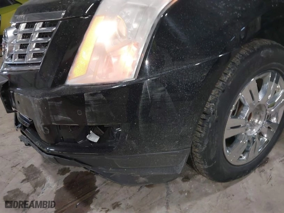 2015 Cadillac SRX Luxury Collection with VIN 3GYFNEE38FS628508, listed as a IAAI auction lot 41411472 with 120,123 mi miles. Bid and sale history available at carsss.com. Image 17.