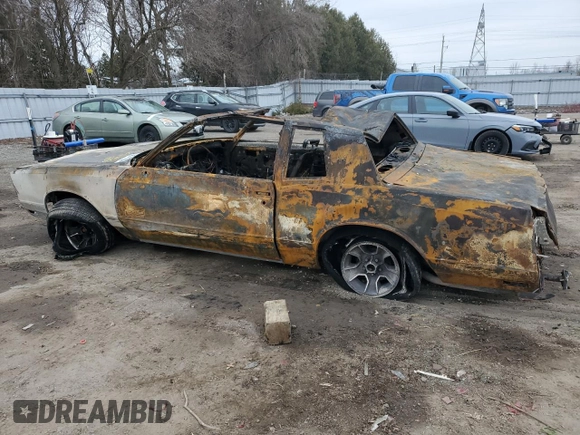1987 Chevrolet Monte Carlo с VIN 1G1GZ11G2HP106631, выставлен на аукционе Copart как лот 50216785 с пробегом Не указан миль и На запчасти • Non repairable. История ставок и продаж доступна на DreamBid. Изображение 2.