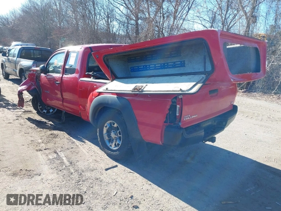 2008 Toyota Tacoma with VIN 5TEUU42N38Z556627, listed as a IAAI auction lot 41649284 with Not Provided miles and . Bid and sale history available at carsss.com. Image 3.