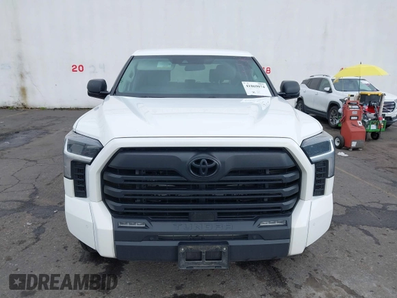2022 Toyota Tundra 2WD SR5 with VIN 5TFLA5AB5NX011470, listed as a IAAI auction lot 41869074 with 48,488 mi miles. Bid and sale history available at carsss.com. Image 12.