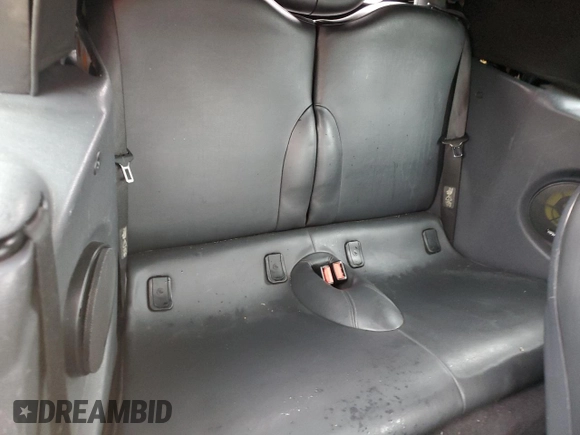 2005 MINI Convertible S with VIN WMWRH33475TF81762, listed as a Copart auction lot 46510115 with 139,199 mi miles and Salvage title. Bid and sale history available at DreamBid. Image 10.