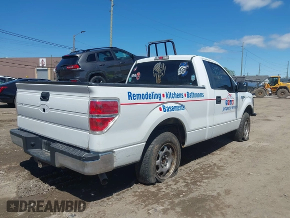 2013 Ford F-150 XL z VIN 1FTMF1CF7DFB08267, wystawiony jako IAAI lot #42229975 z przebiegiem 111 300 mil mil oraz . Historia ofert i sprzedaży dostępna na DreamBid. Obrazek 4.