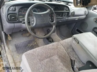 1998 Dodge Ram 3500 with VIN 1B7MF336XWJ189034, listed as a Copart auction lot 68670344 with 117,731 mi miles and Salvage Title. Bid and sale history available at carsss.com. Image 8.
