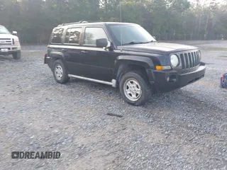 2007 Jeep Patriot Sport with VIN 1J8FF28W57D267188, listed as a IAAI auction lot 42810003 with Not provided miles and . Bid and sale history available at DreamBid. Image 1.
