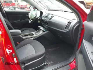 2014 Kia Sportage LX z VIN KNDPB3AC1E7586225, wystawiony jako IAAI lot #42323729 z przebiegiem 71 861 mil mil oraz . Historia ofert i sprzedaży dostępna na DreamBid. Obrazek 5.