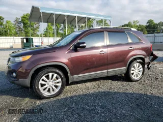 2011 Kia Sorento EX with VIN 5XYKU4A1XBG101197, listed as a Copart auction lot 56277965 with 135,601 mi miles and Salvage title. Bid and sale history available at DreamBid. Image 1.