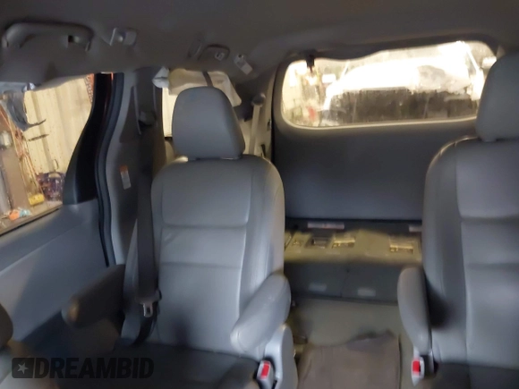 2015 Toyota Sienna Ltd with VIN 5TDDK3DC9FS121889, listed as a IAAI auction lot 41739208 with 194,548 mi miles. Bid and sale history available at carsss.com. Image 8.