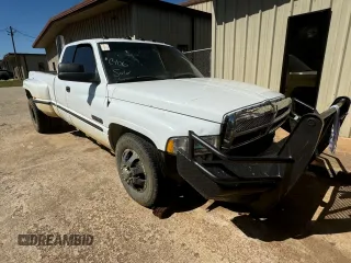 1999 Dodge 3500 with VIN 1B7MC3369XJ526965, listed as a Copart auction lot 74079164 with 385,862 mi miles and Clean Title. Bid and sale history available at carsss.com. Image 1.