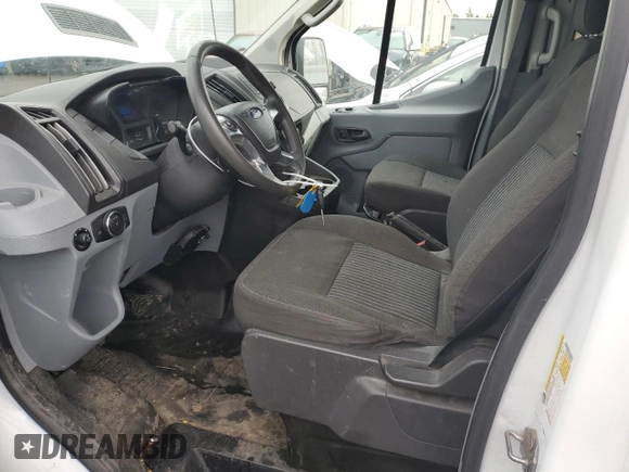 2017 Ford Transit with VIN 1FTYR1ZM3HKB29631, listed as a Copart auction lot 86395004 with 96,975 mi miles and Salvage Title. Bid and sale history available at DreamBid. Image 7.