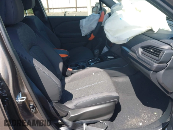2025 Subaru Forester Premium with VIN JF2SLDDC1SH572986, listed as a IAAI auction lot 42517134 with 313 mi miles and . Bid and sale history available at DreamBid. Image 5.