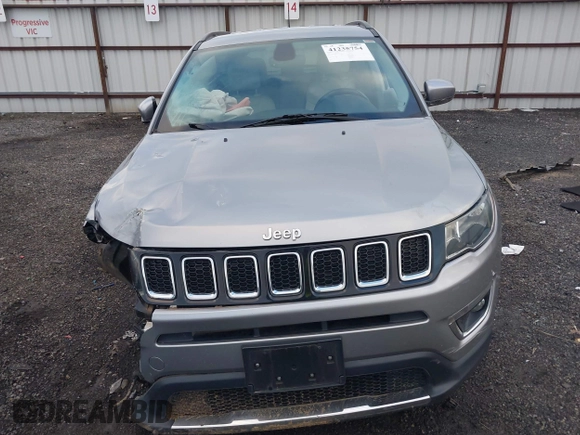 2020 Jeep Compass Limited with VIN 3C4NJDCB0LT127507, listed as a IAAI auction lot 41235754 with 47,731 mi miles. Bid and sale history available at carsss.com. Image 13.