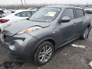 2011 Nissan Juke SL with VIN JN8AF5MV6BT007384, listed as a IAAI auction lot 42025909 with 202,840 mi miles. Bid and sale history available at carsss.com. Image 2.