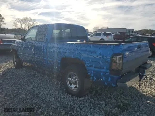 1998 Dodge Ram 1500 with VIN 1B7HC13Y9WJ177490, listed as a Copart auction lot 88320875 with 174,480 mi miles and Salvage Title. Bid and sale history available at carsss.com. Image 2.