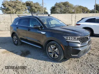 2021 Kia Sorento Hybrid S with VIN KNDRG4LG5M5039808, listed as a Copart auction lot 83978624 with 96,630 mi miles and Salvage Title. Bid and sale history available at carsss.com. Image 4.